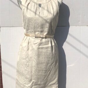 Tahari ASL Elegant Cream Sleeveless Dress, size 4